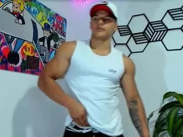 derry_adams1237 from Chaturbate