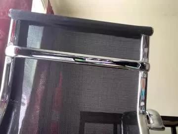 dizzinsweatyy from Chaturbate