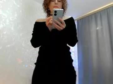 elenaza from Chaturbate