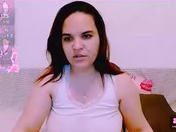ella_diamonds from Chaturbate