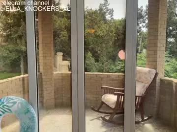ella_knockers_xl from Chaturbate