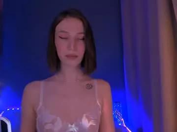 ellaamber from Chaturbate