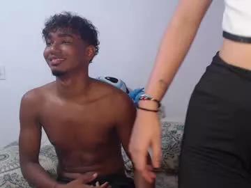 ellie_andy19 from Chaturbate