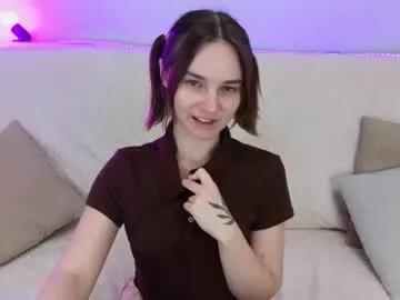 ellie_babyy from Chaturbate