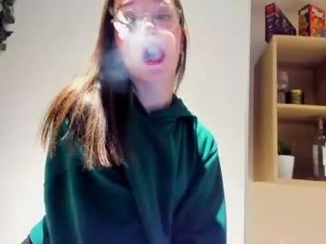 ellie_leen from Chaturbate