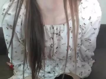elliewalkersdreamgirl from Chaturbate