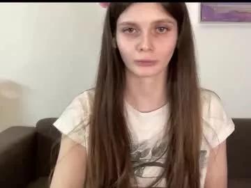 elliewalkersdreamgirl from Chaturbate