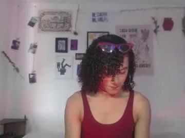 ellis_flowers from Chaturbate