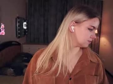 emelianae from Chaturbate