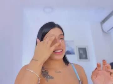 emelie_89 from Chaturbate