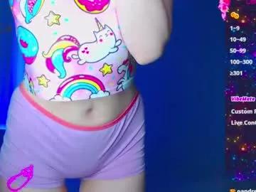 emelycrystal from Chaturbate