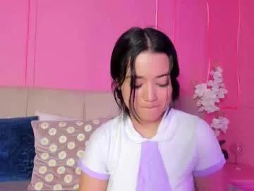 emelyy_carter from Chaturbate