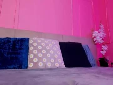 emelyy_carter from Chaturbate