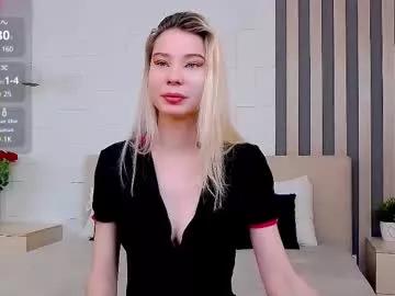emma_plux from Chaturbate