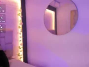 emma_woods__ from Chaturbate