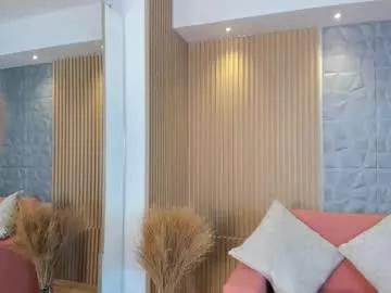emmaa_robertts from Chaturbate