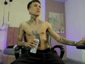 emmanuel_top from Chaturbate