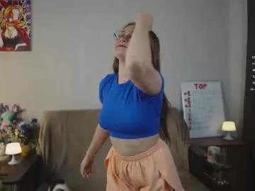 emmatiny from Chaturbate