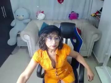 emmilychevalier from Chaturbate