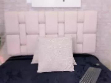 estefanyy_ from Chaturbate