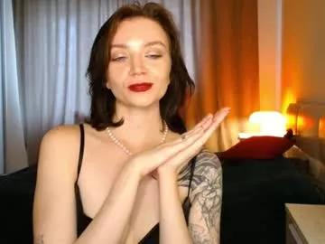 eve_nevertamed from Chaturbate