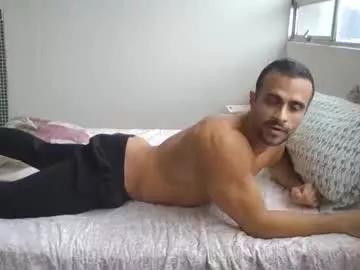 Feruagusto93 webcams show profile image 