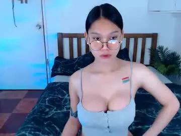 filipina_sassyqirl19xxx from Chaturbate