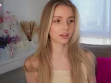 fluffy_angel from Chaturbate