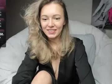 Photos of foxy_blond from Chaturbate is Freechat