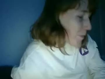 gingersnaplovexo from Chaturbate
