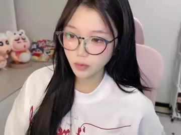 gorgeous_girl33 from Chaturbate