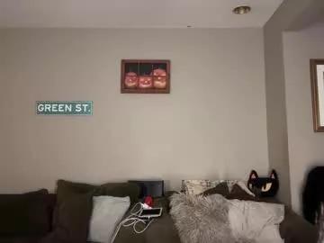 greenxxxqueen from Chaturbate