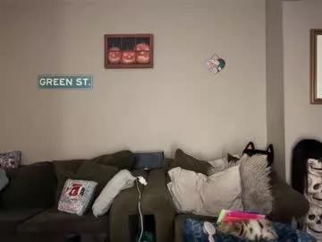 greenxxxqueen from Chaturbate