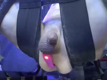 gregbball1 from Chaturbate
