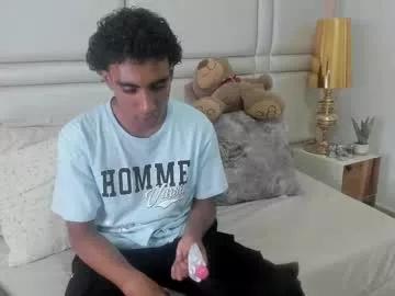 gregor_terry from Chaturbate