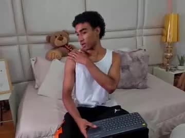 gregor_terry from Chaturbate