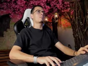 gregorymanccinni from Chaturbate