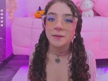 hannacutegod from Chaturbate