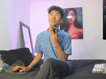 harrytwink18 from Chaturbate