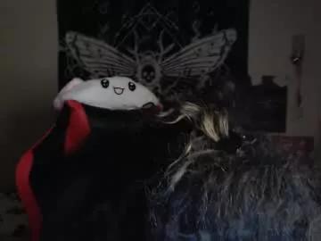 Heavenlycreature webcams show profile image 