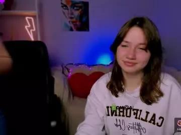 helli_belli from Chaturbate
