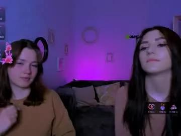 helli_belli from Chaturbate