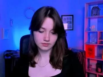 helli_belli from Chaturbate