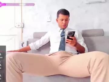 hiddenoffice from Chaturbate