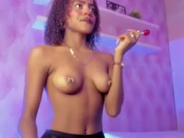 hillary_banks__ from Chaturbate