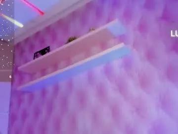 hillary_banks__ from Chaturbate