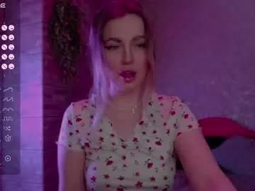 holly_molly8 from Chaturbate is Freechat