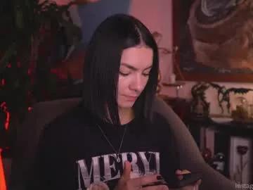 hollylinder_ from Chaturbate