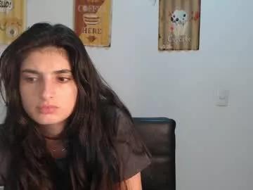 hollyshit_ from Chaturbate