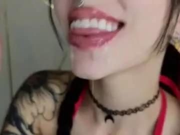 hollyxx_ from Chaturbate